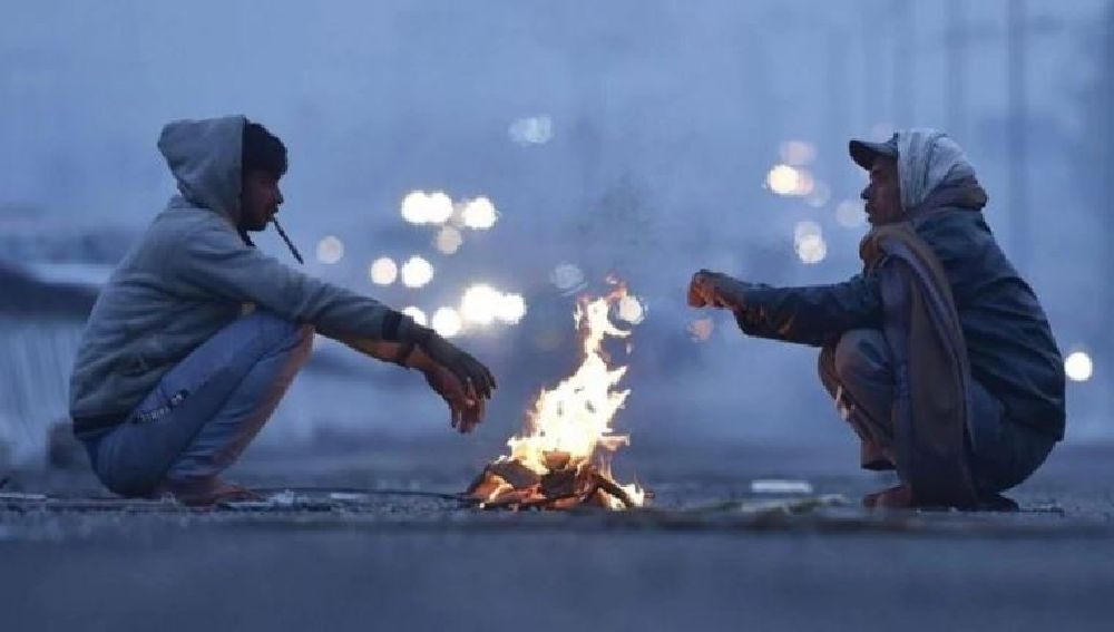Delhi records minimum temperature at 11 degrees Celsius Delhi records minimum temperature at 11 degrees Celsius