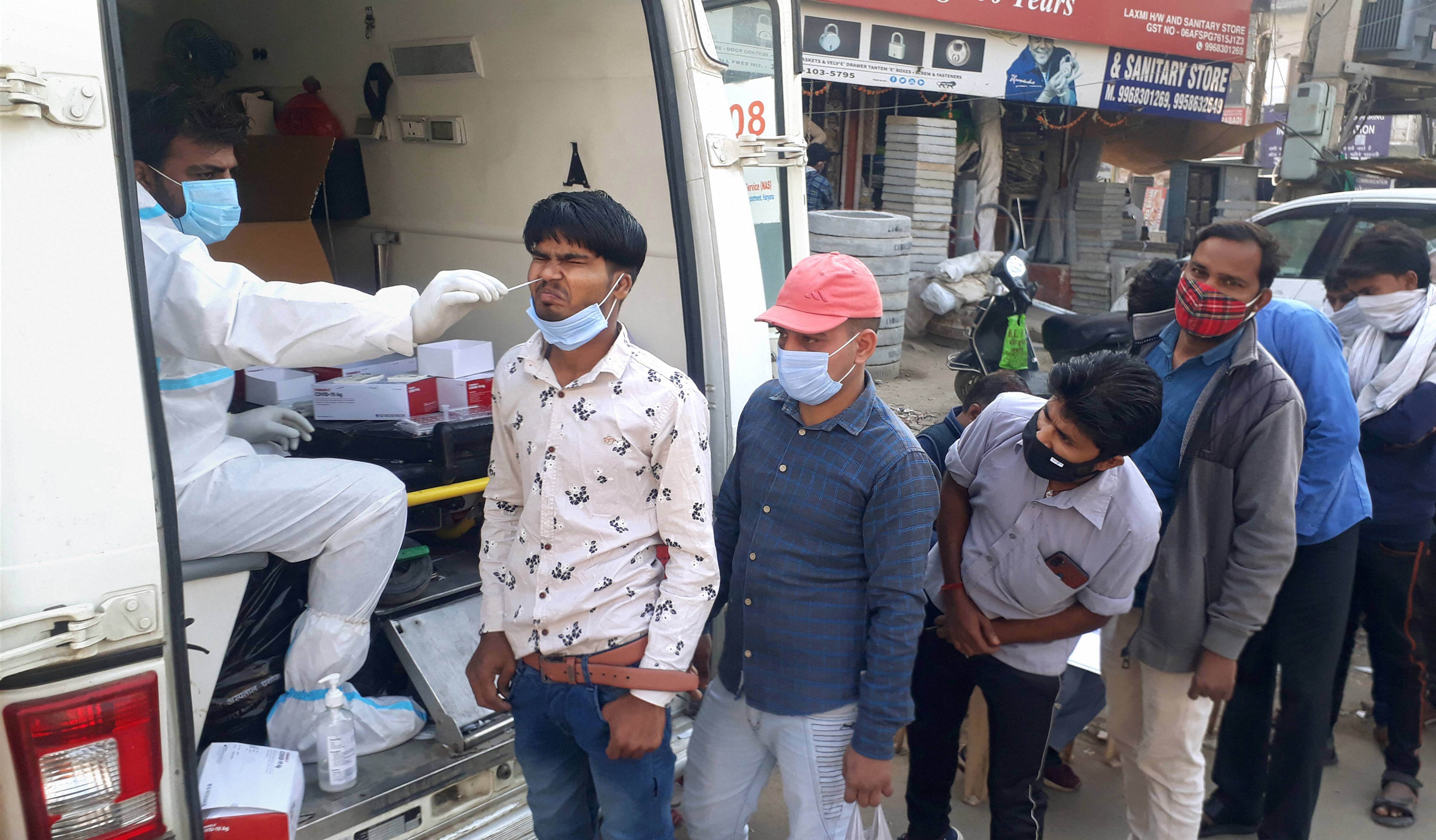 COVID-19: India records 2,796 deaths as Bihar reconciles data COVID-19: India records 2,796 deaths as Bihar reconciles data