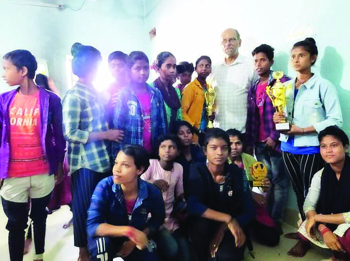 Poverty-stricken girls get fresh lease of life in Sunderbans Poverty-stricken girls get fresh lease of life in Sunderbans