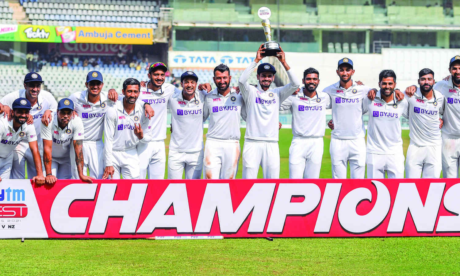 India demolish New Zealand by 372 runs, claim series 1-0