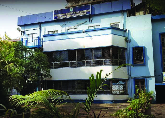 Now, B.Ed Univ students can write exams in Hindi Now, B.Ed Univ students can write exams in Hindi