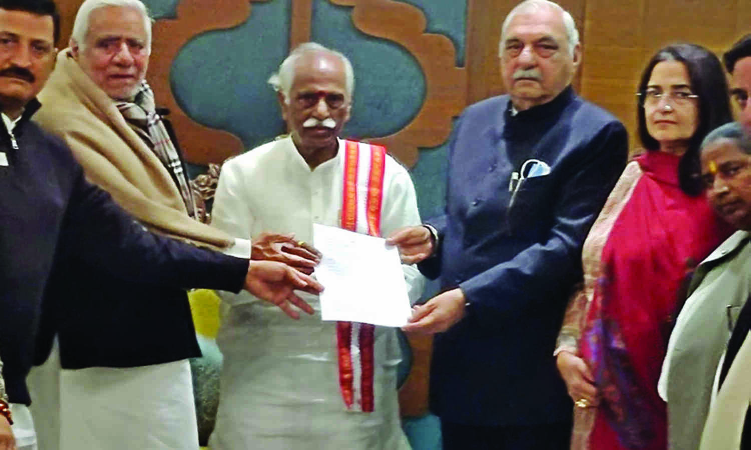 Hooda likely to raise peoples issue in winter session