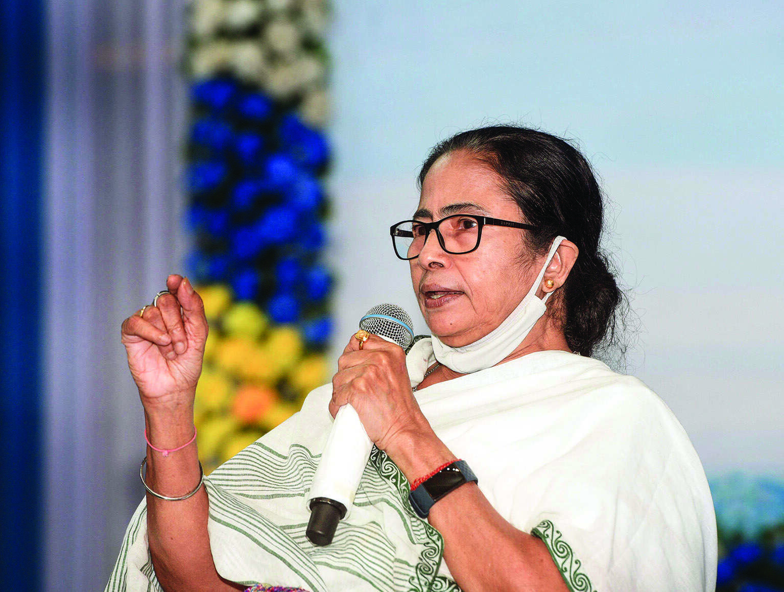 Knowledge of regional language must for government jobs in Bengal, says Mamata Knowledge of regional language must for government jobs in Bengal, says Mamata