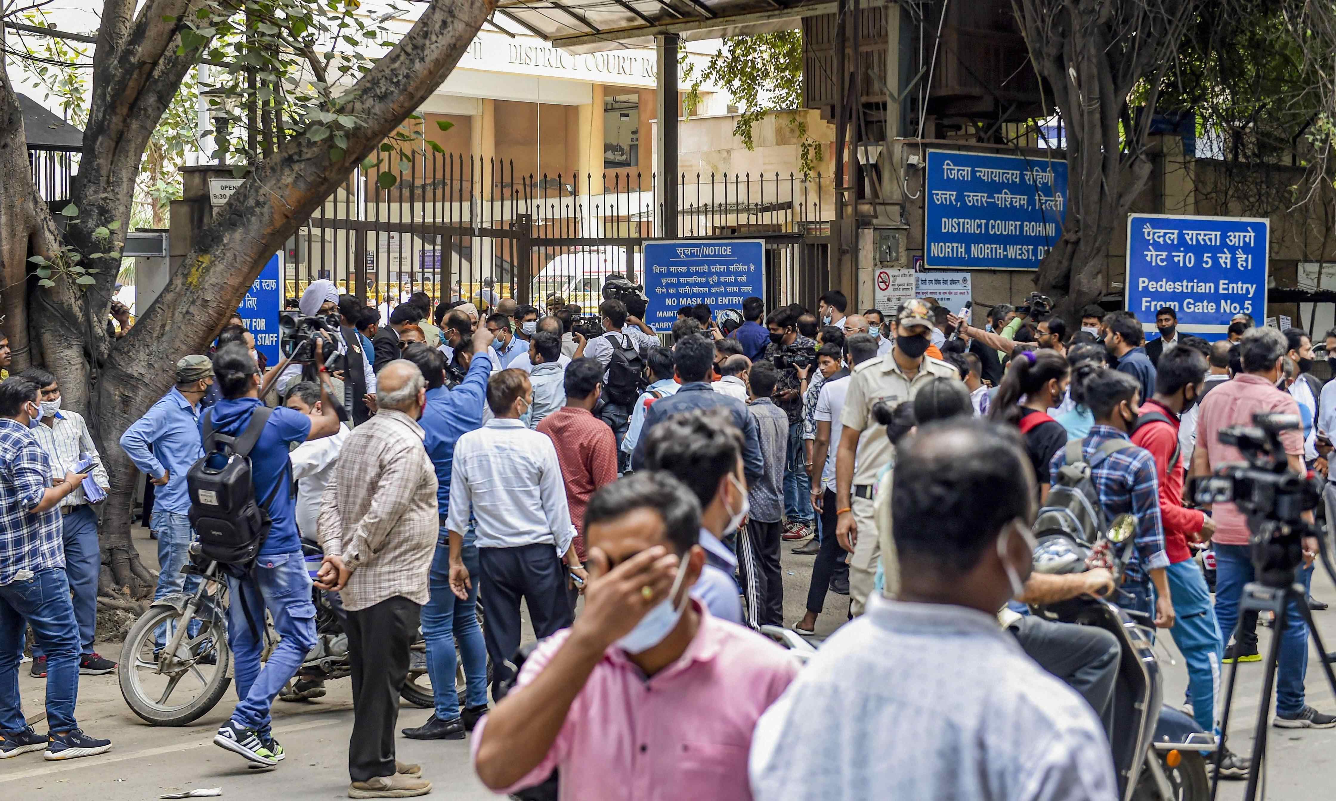 Explosion in Delhis Rohini court, proceedings suspended