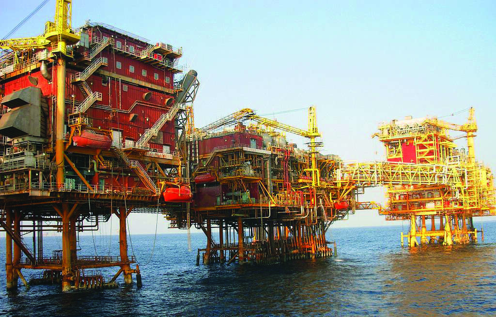 Govt has advised ONGC to get partners in its major fields: Min