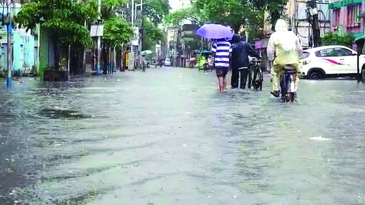 Soon, master plan to make waterlogging in Howrah a thing of the past