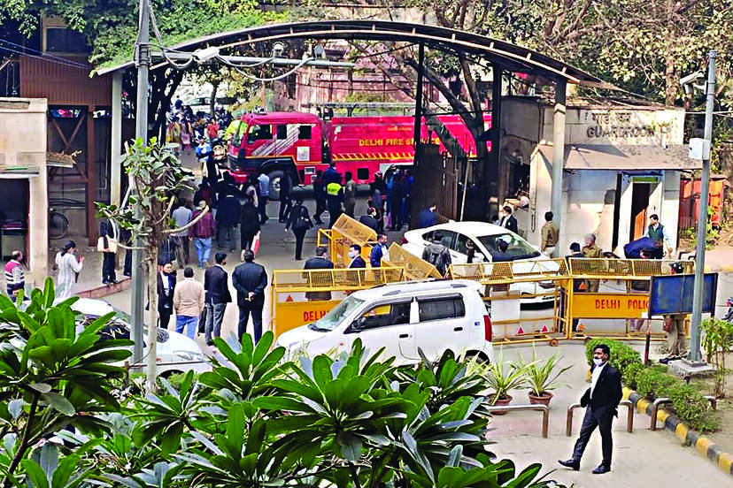 Rohini court blast: Police still dont have a suspect Rohini court blast: Police still dont have a suspect