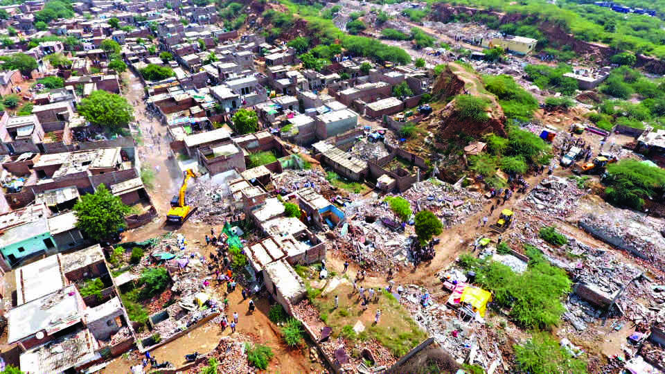 Allotted flats inhabitable, SC told; Fbd asked to address grievances Allotted flats inhabitable, SC told; Fbd asked to address grievances