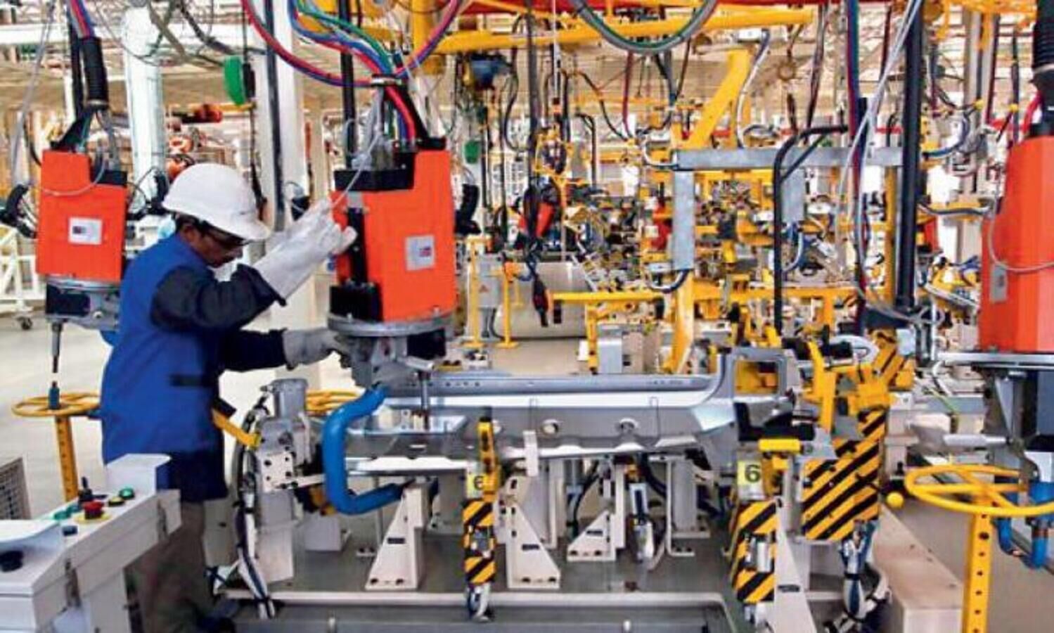 IIP growth remains subdued for second month in a row at 3.2 pc in Oct on waning low base effect