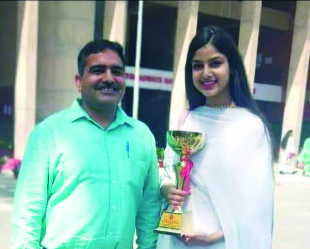 Harnaazs family in Chandigarh ecstatic at her success Harnaazs family in Chandigarh ecstatic at her success