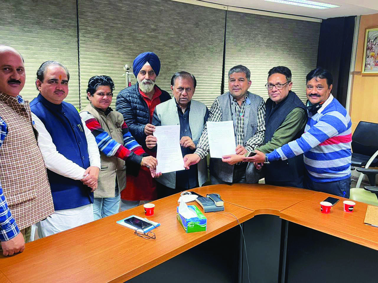 North MCD staff temporarily end strike North MCD staff temporarily end strike