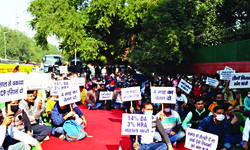 Left with just Rs 3.5 crore, North MCD goes to L-G for dues from Delhi govt Left with just Rs 3.5 crore, North MCD goes to L-G for dues from Delhi govt