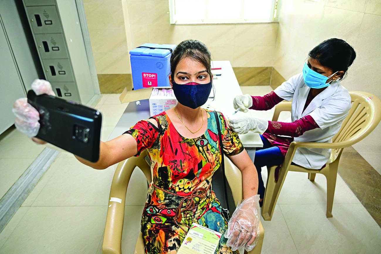 Tgana & WB report 1st Omicron cases, Indias total tally at 70 Tgana & WB report 1st Omicron cases, Indias total tally at 70