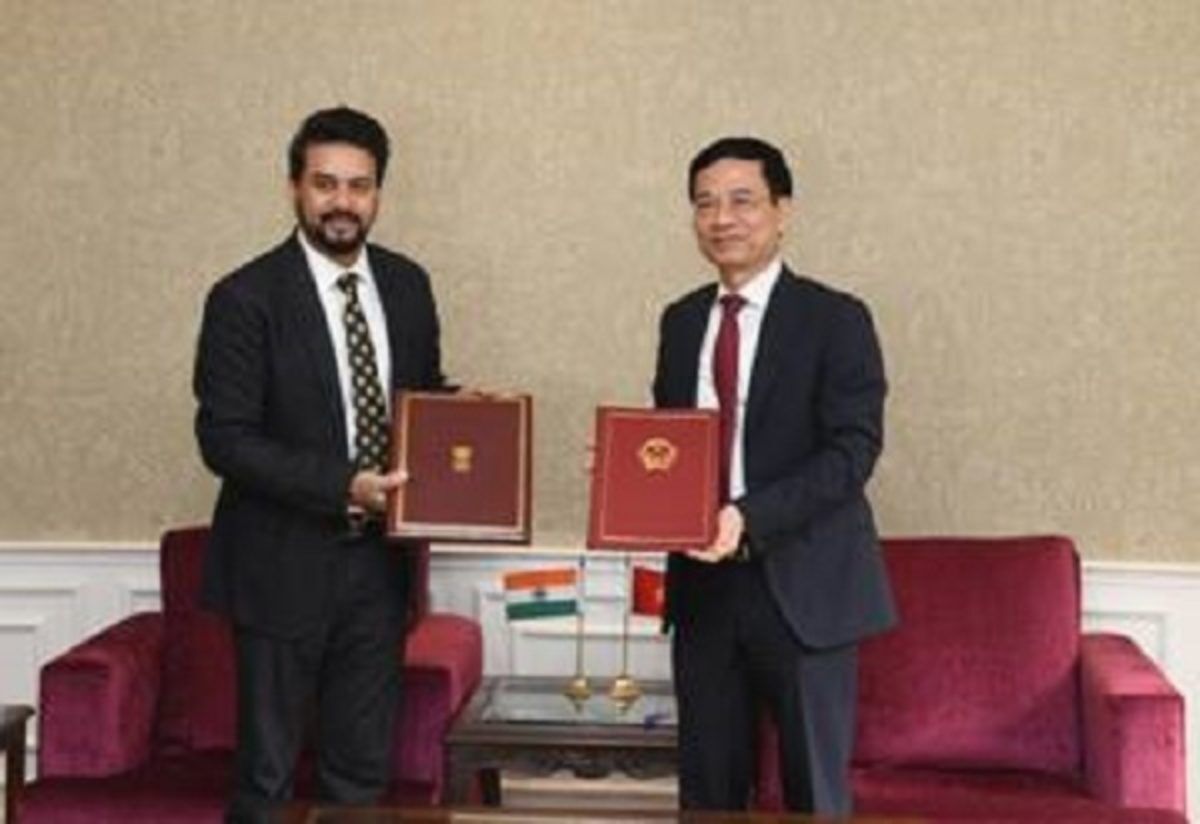 India and Vietnam sign Letter of Intent to establish partnership in Digital Media India and Vietnam sign Letter of Intent to establish partnership in Digital Media