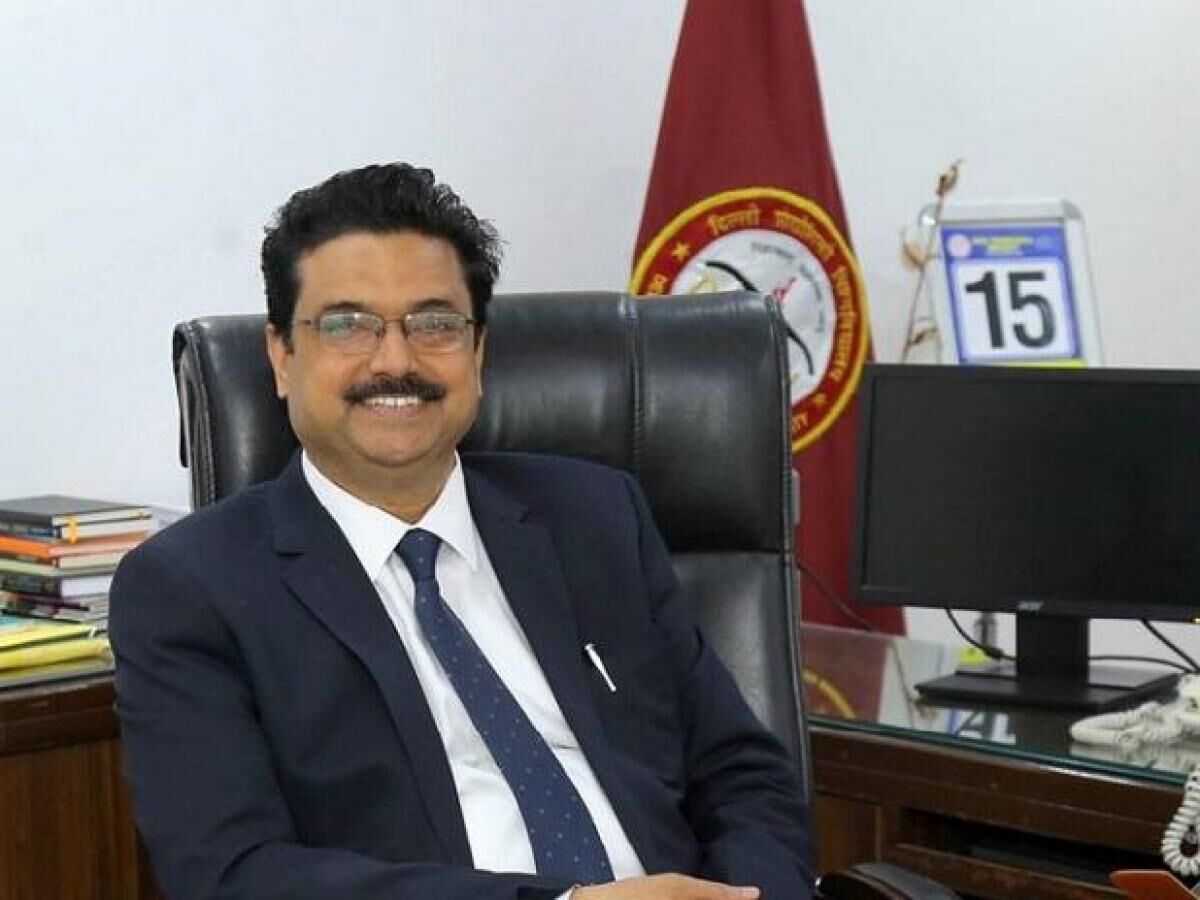 DU Vice-Chancellor appoints new senior officials in important posts DU Vice-Chancellor appoints new senior officials in important posts
