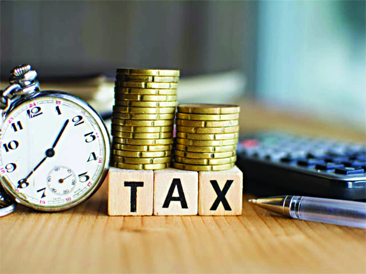 Advance tax collection rises 54% to `4.60 lakh crore in FY22