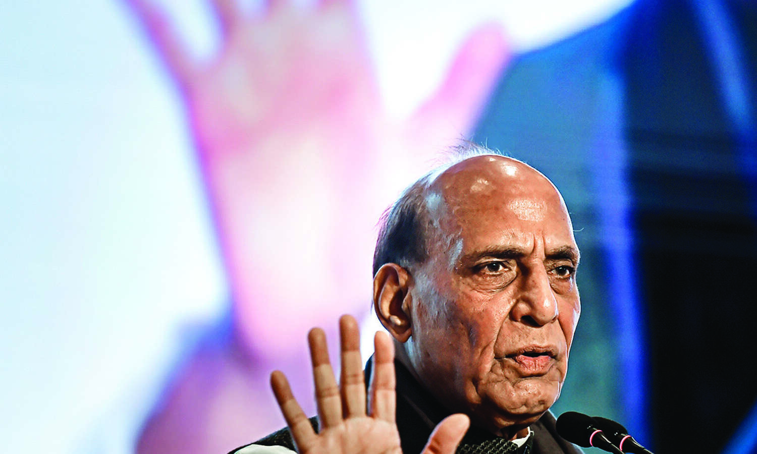 Indias defence, aerospace mfg to rise to `1 lakh crore in 2022