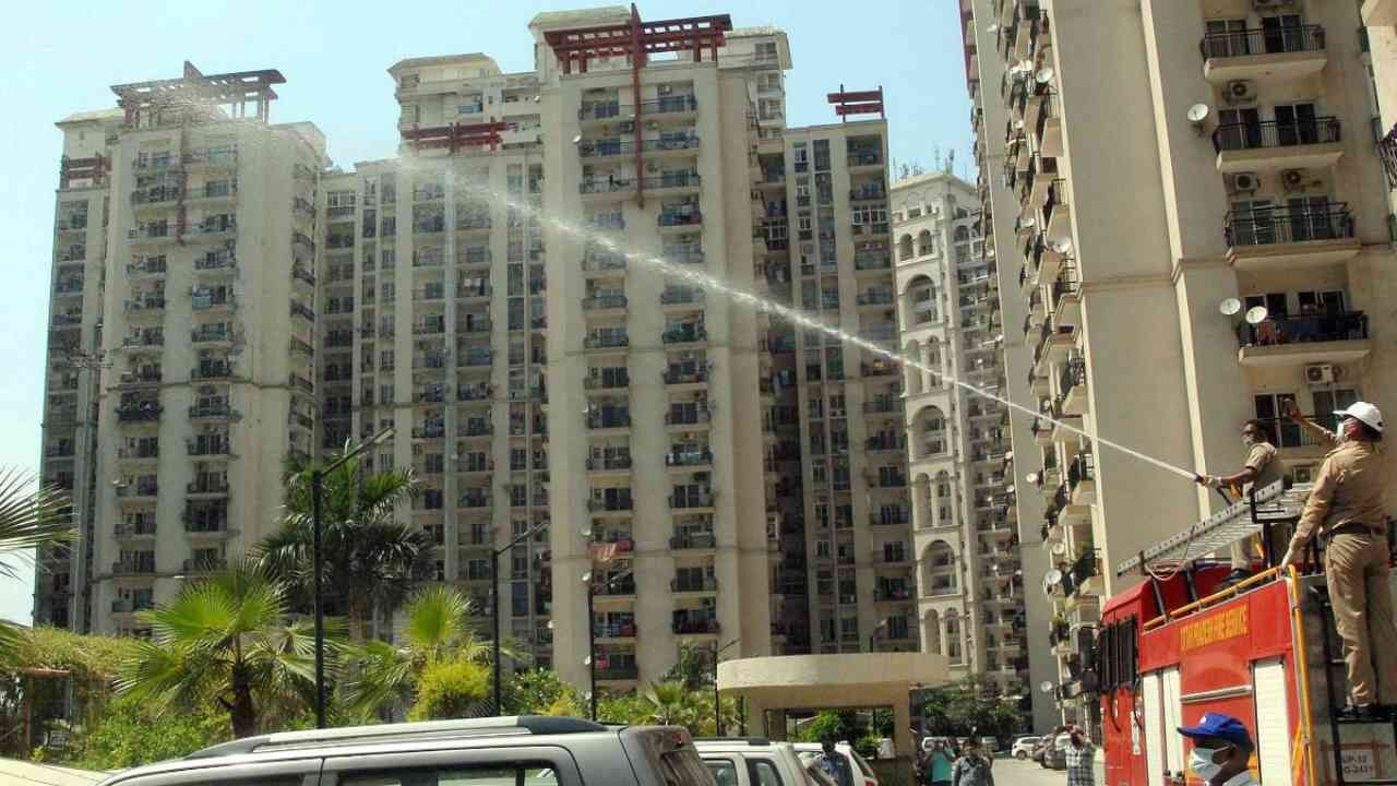 NOIDAs Sports City: Plots worth Rs 4,500 crore allotted to ineligible entities, says CAG NOIDAs Sports City: Plots worth Rs 4,500 crore allotted to ineligible entities, says CAG