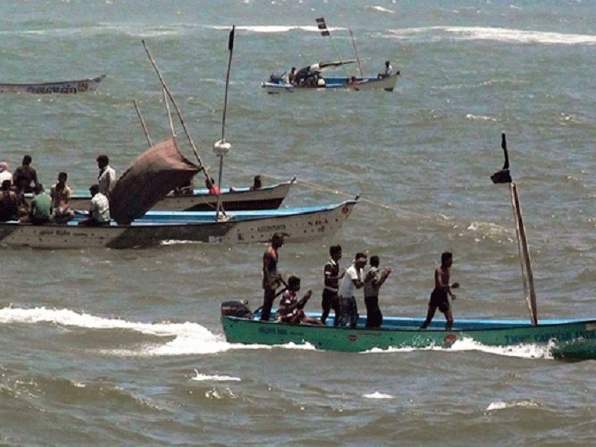 Sri Lankan Navy arrests 43 Indian fishermen for alleged poaching