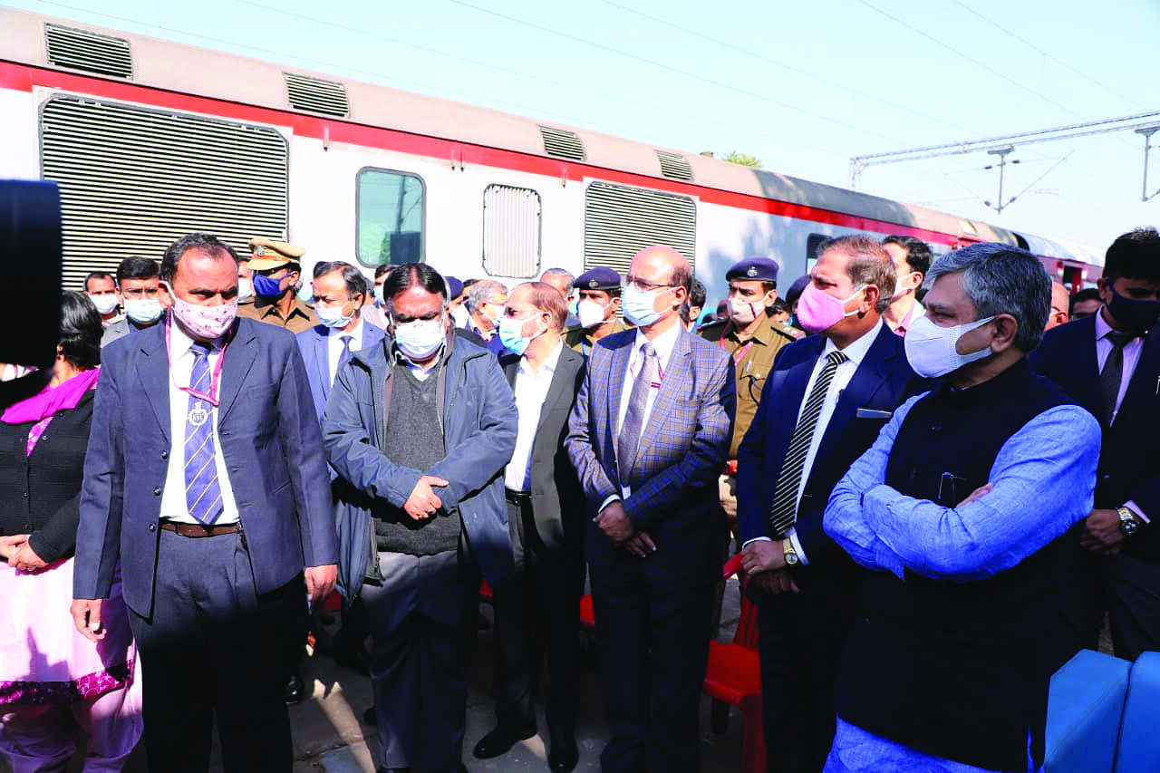Railways Min Ashwini Vaishnaw visits Rewari