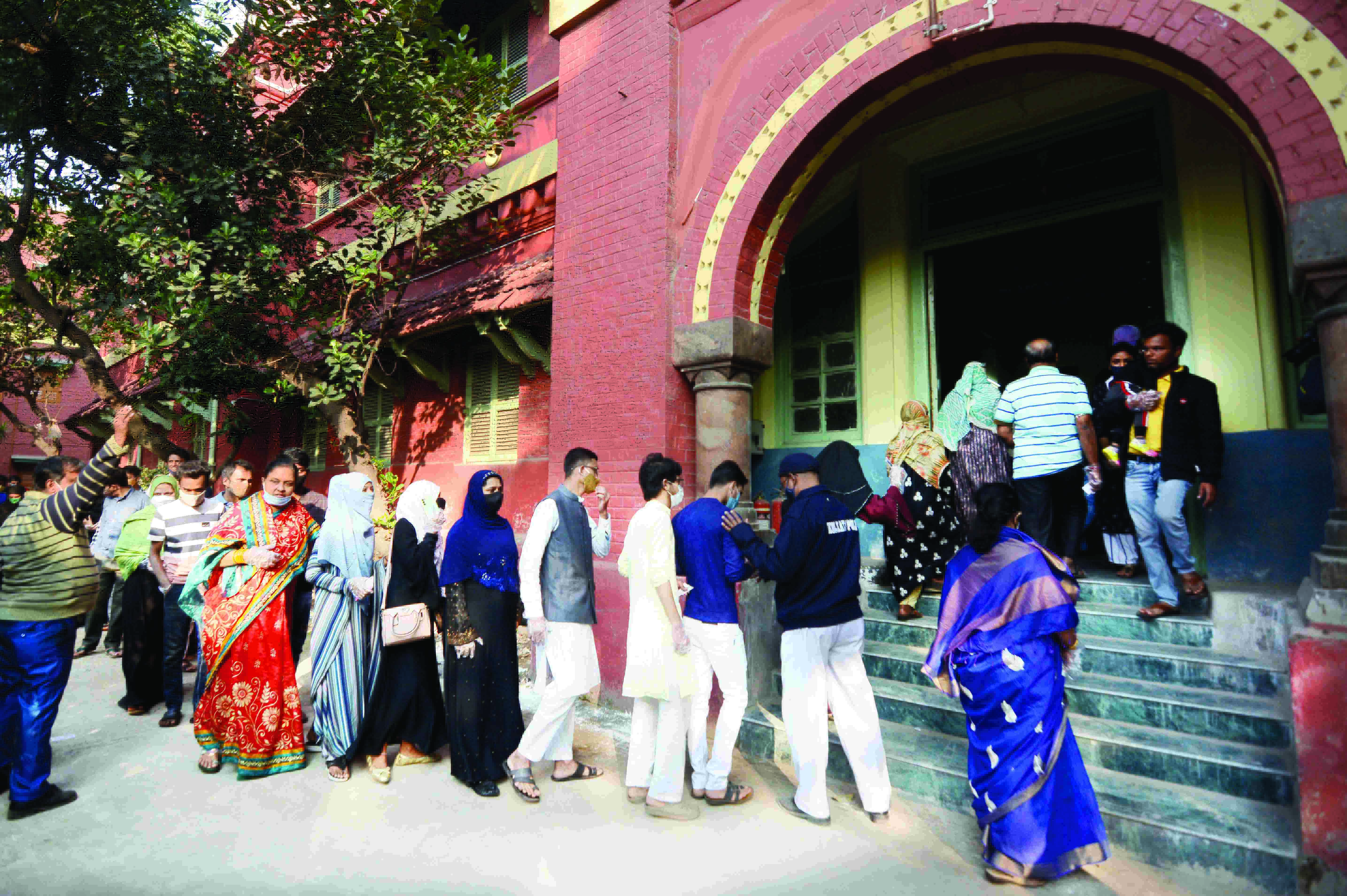 Civic polls: At least 125 people held for creating disturbance