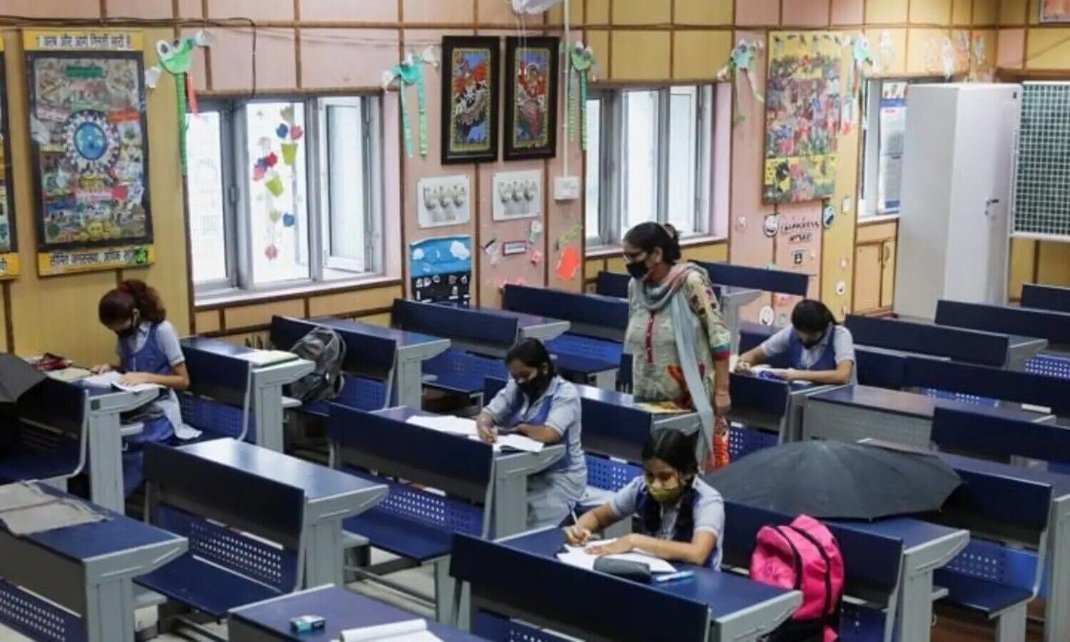 Several schools reopen in Delhi for classes 6 to 12, some decide to begin from Jan 3