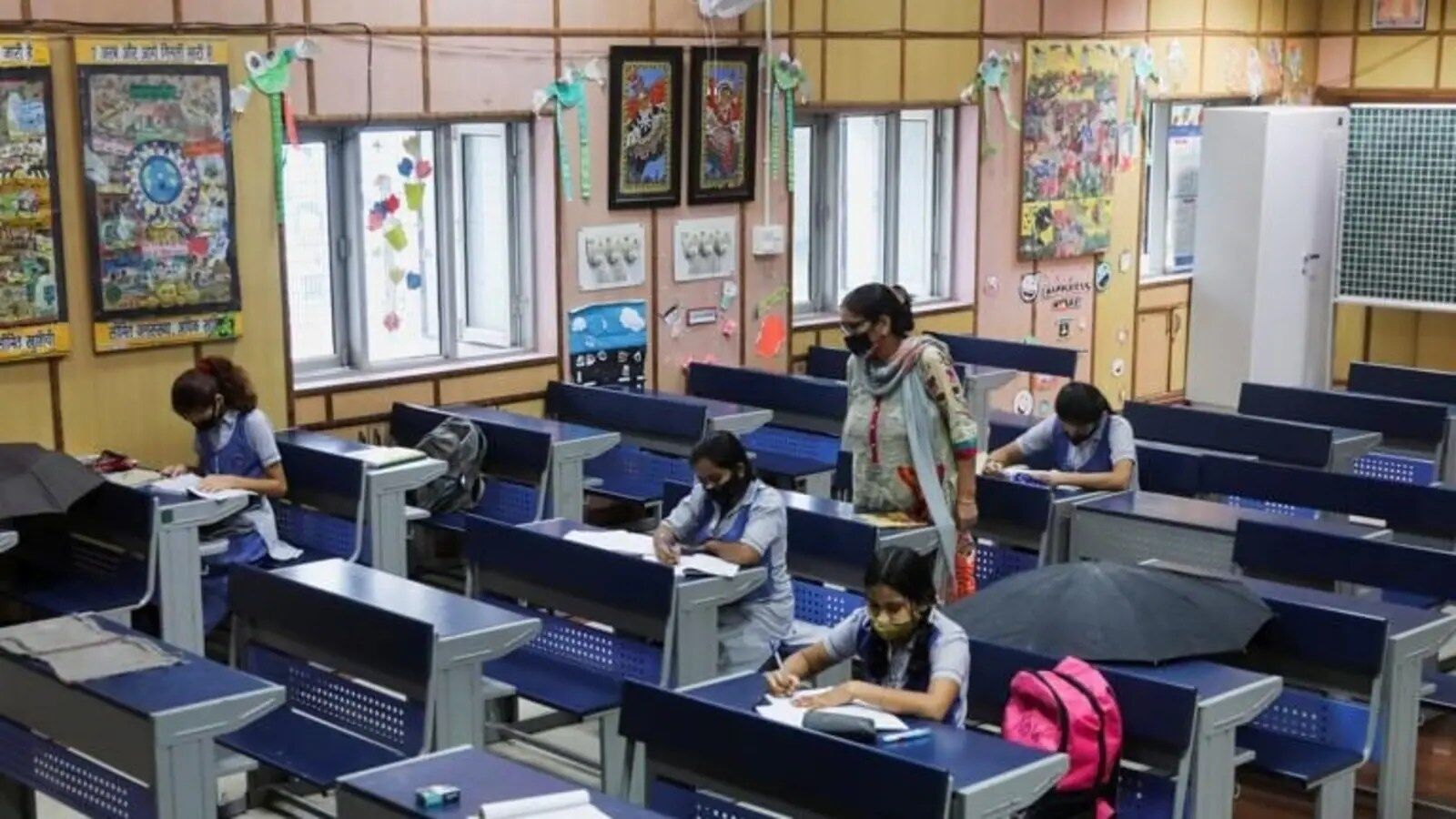 Several schools reopen in Delhi for classes 6 to 12, some decide to begin from Jan 3