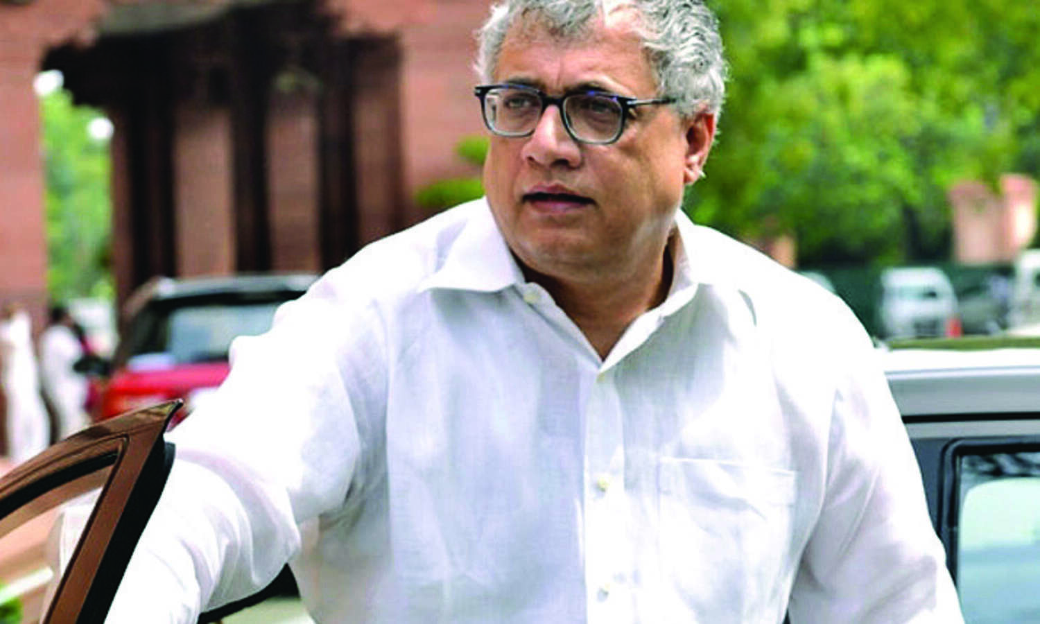 Govt dismantling democracy, slow-poisoning Parl: TMC leader