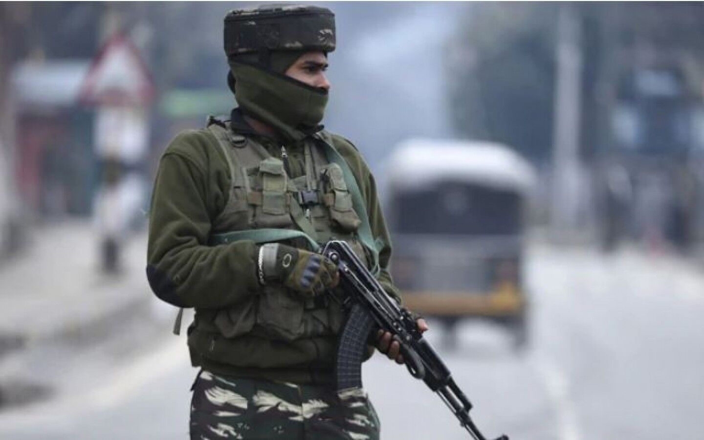 Civilian killed, policeman injured in separate terror attacks in J&K