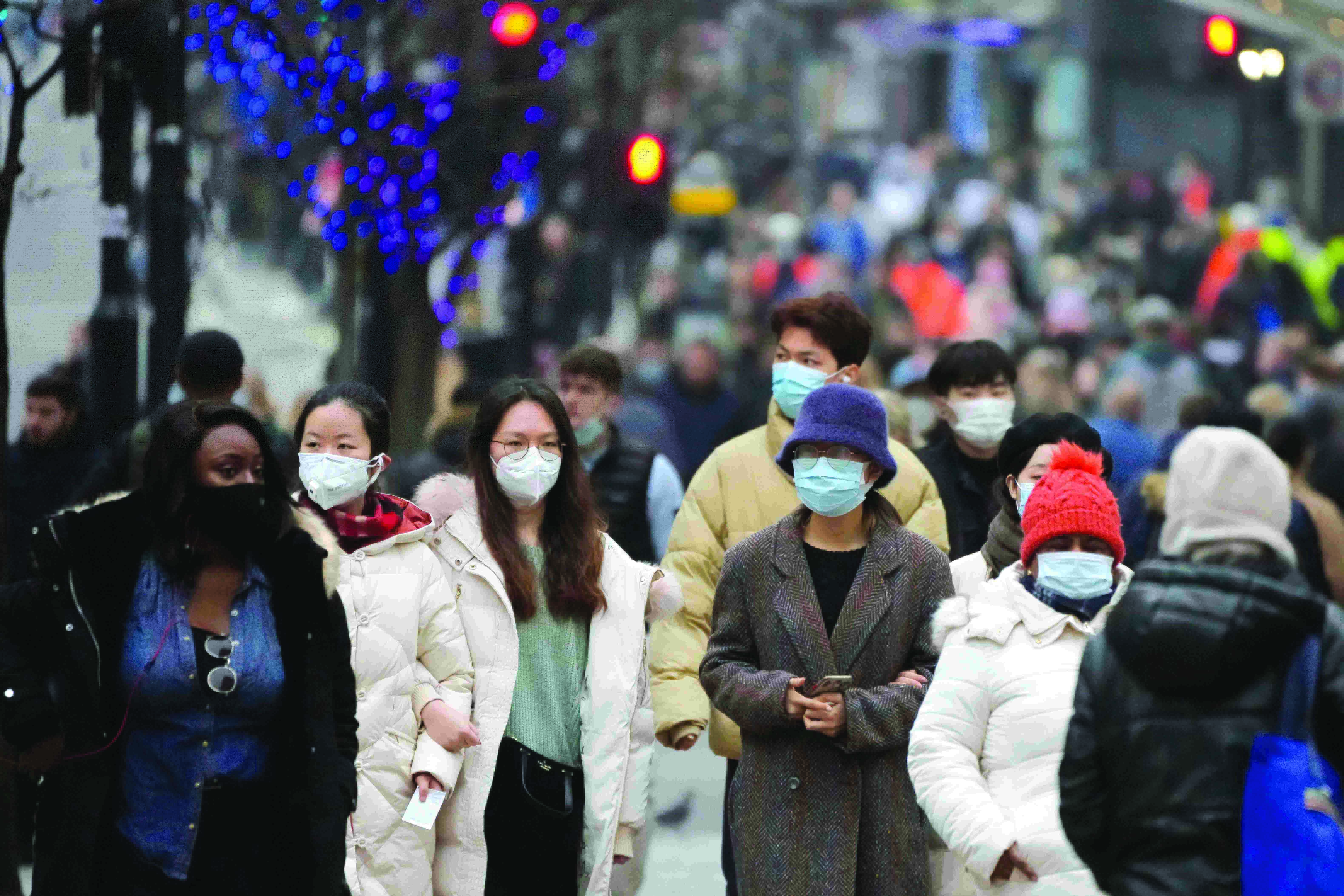 Covid: UK govt rules out new restrictions before Christmas Covid: UK govt rules out new restrictions before Christmas