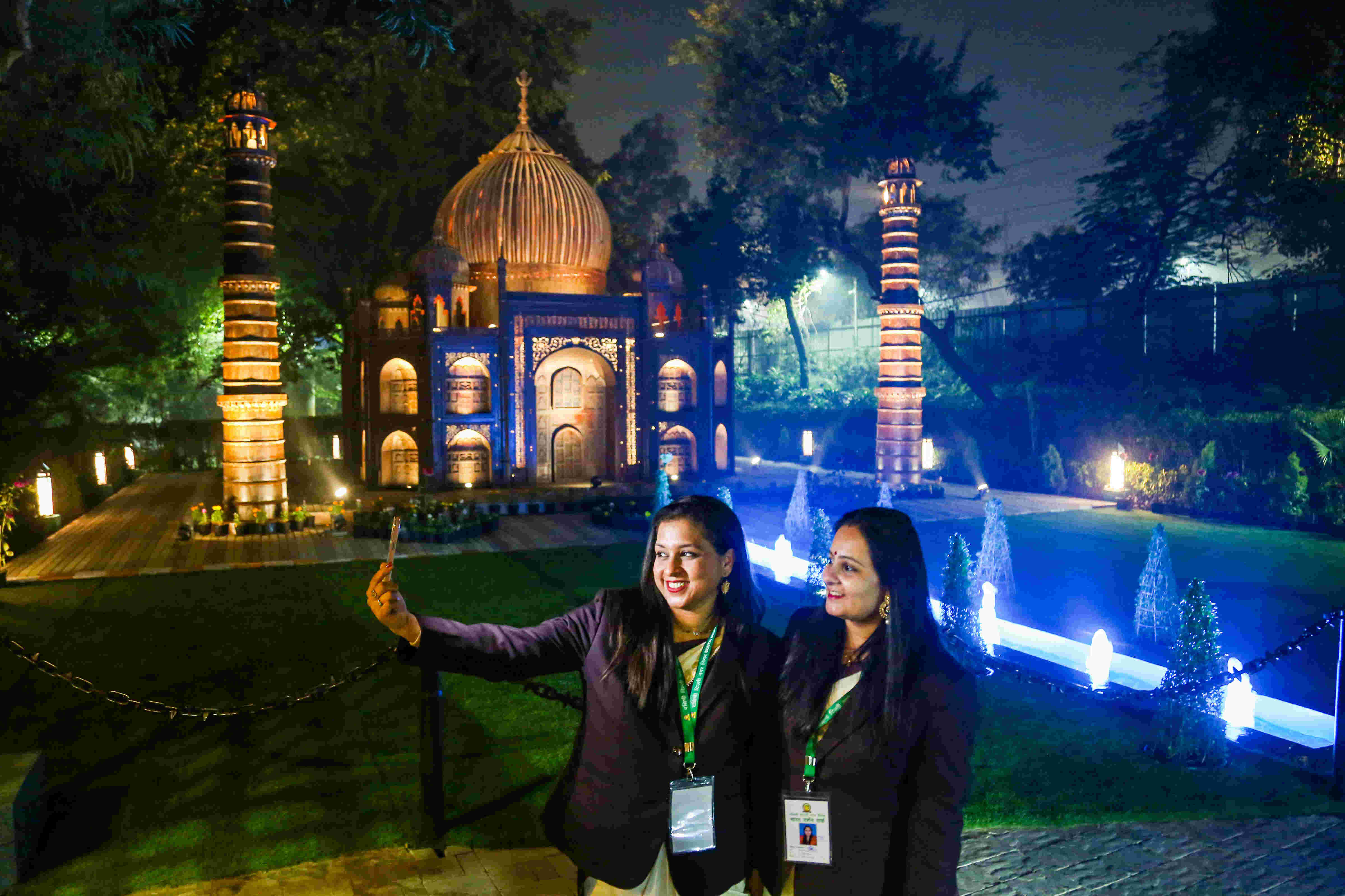 Mini India: Victoria Memorial Hall, Mysore Palace come to Delhi