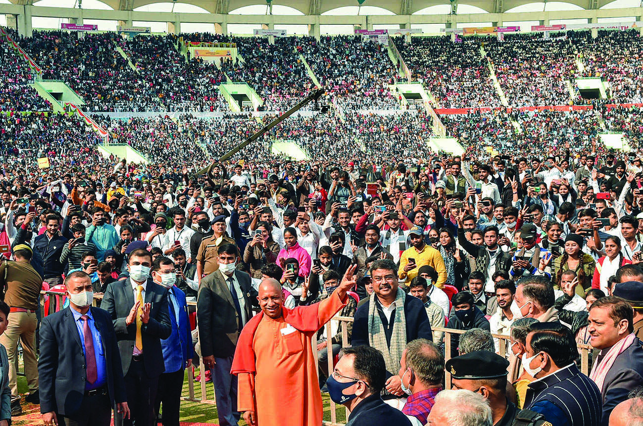 Yogi launches drive to distribute laptops, smartphones to Uttar Pradesh students Yogi launches drive to distribute laptops, smartphones to Uttar Pradesh students