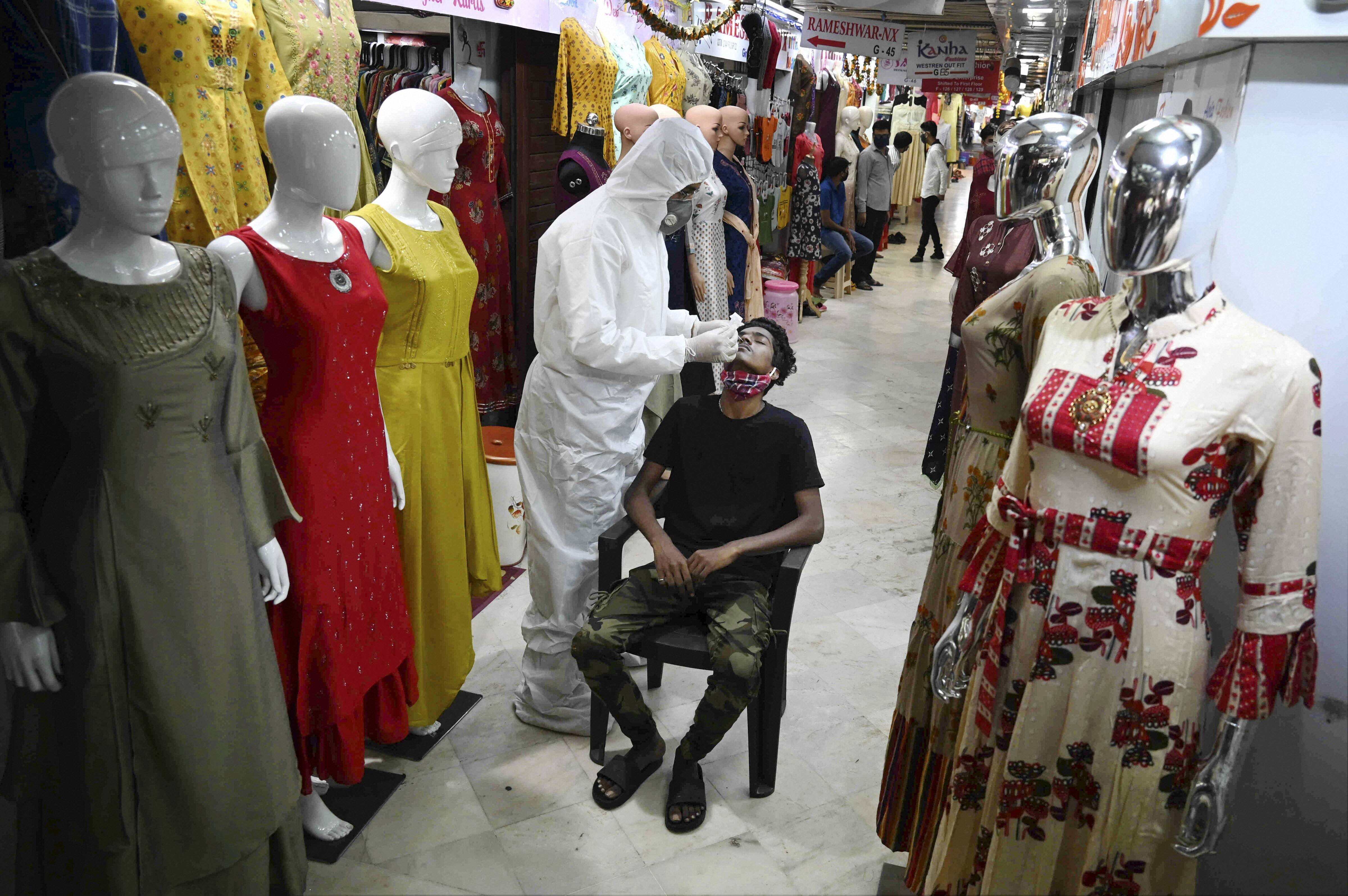 Ladakh reports 24 fresh COVID-19 cases Ladakh reports 24 fresh COVID-19 cases