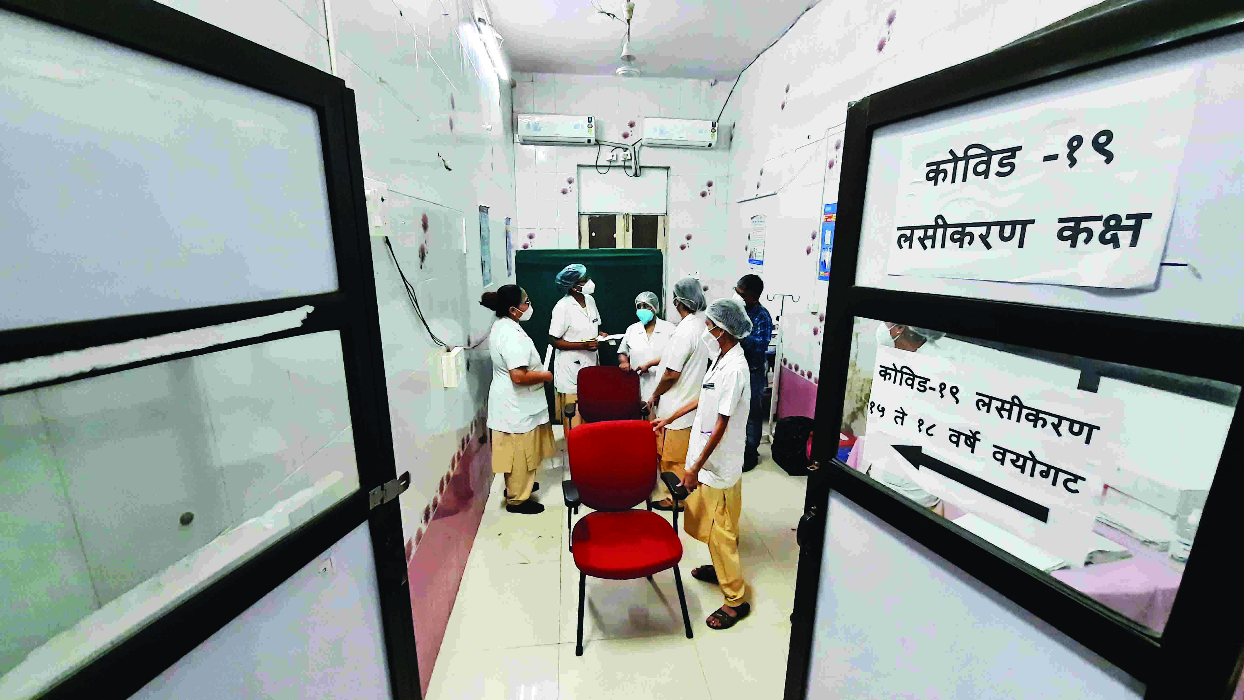 Set up makeshift hospitals, teams to monitor patients in home isolation: Govt to states Set up makeshift hospitals, teams to monitor patients in home isolation: Govt to states