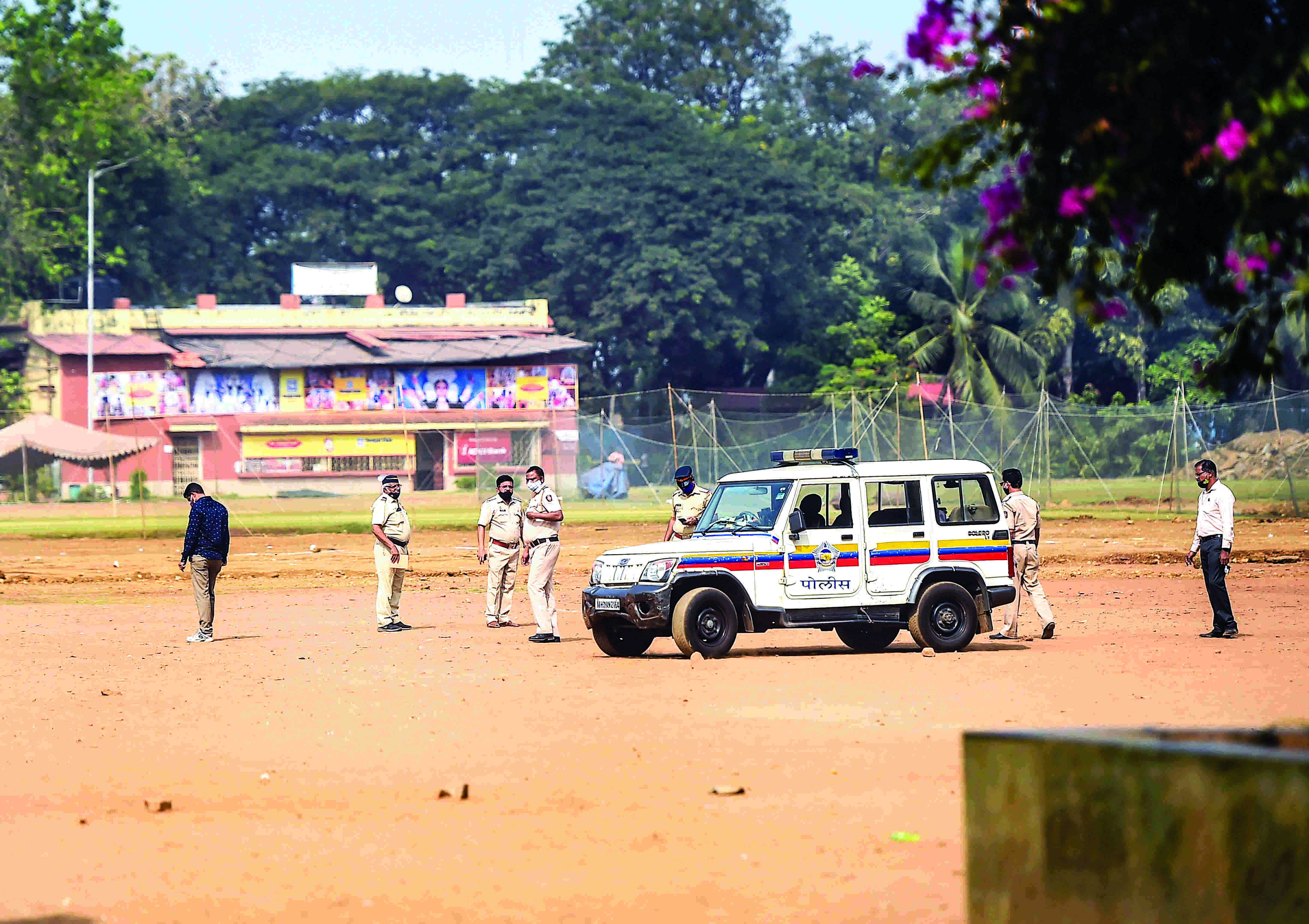 Mumbai upsurge pushes Maha Covid-19 tally to 11,877