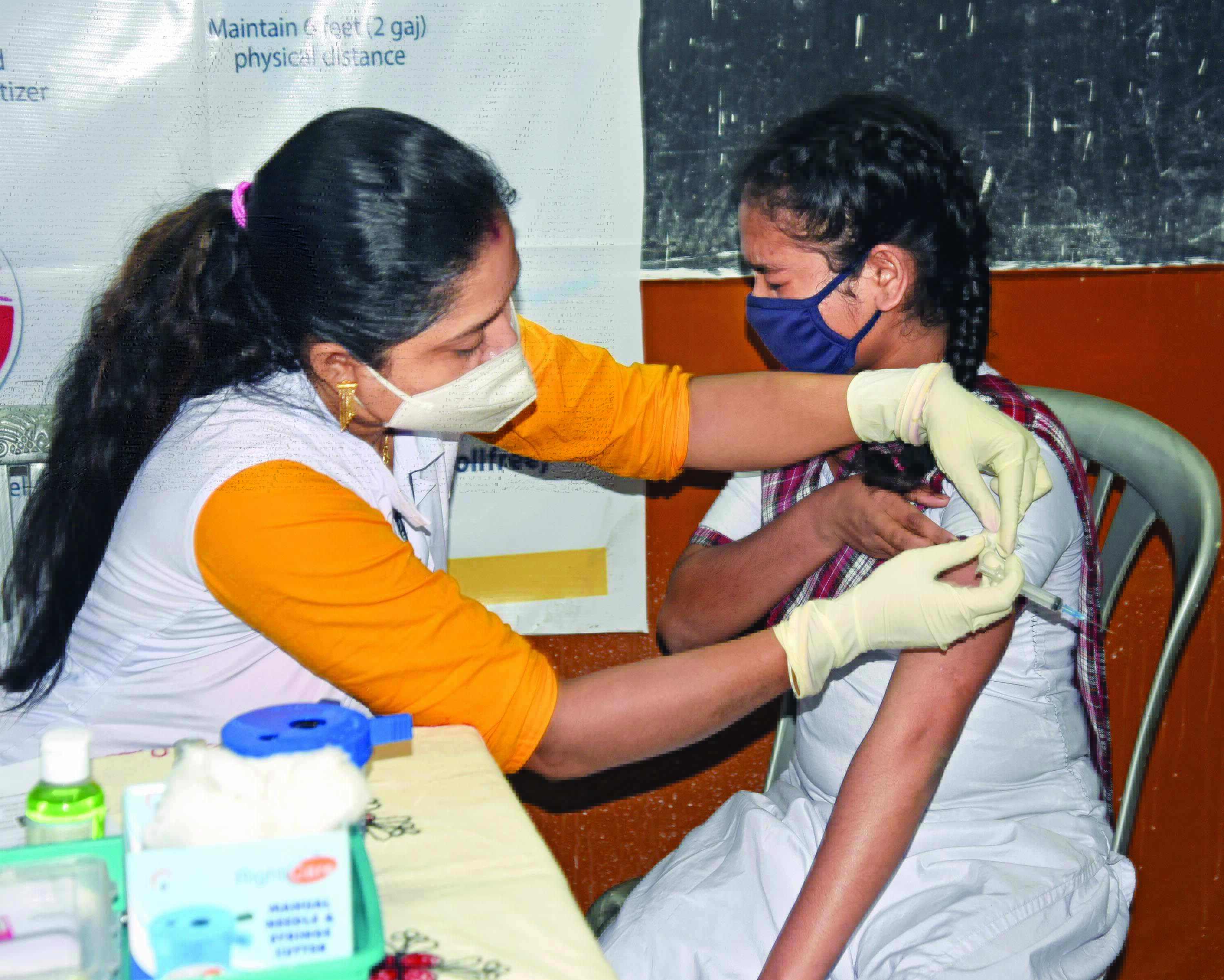 KMC to give jabs to 15 to 18 yrs age group at 50 schools in city KMC to give jabs to 15 to 18 yrs age group at 50 schools in city