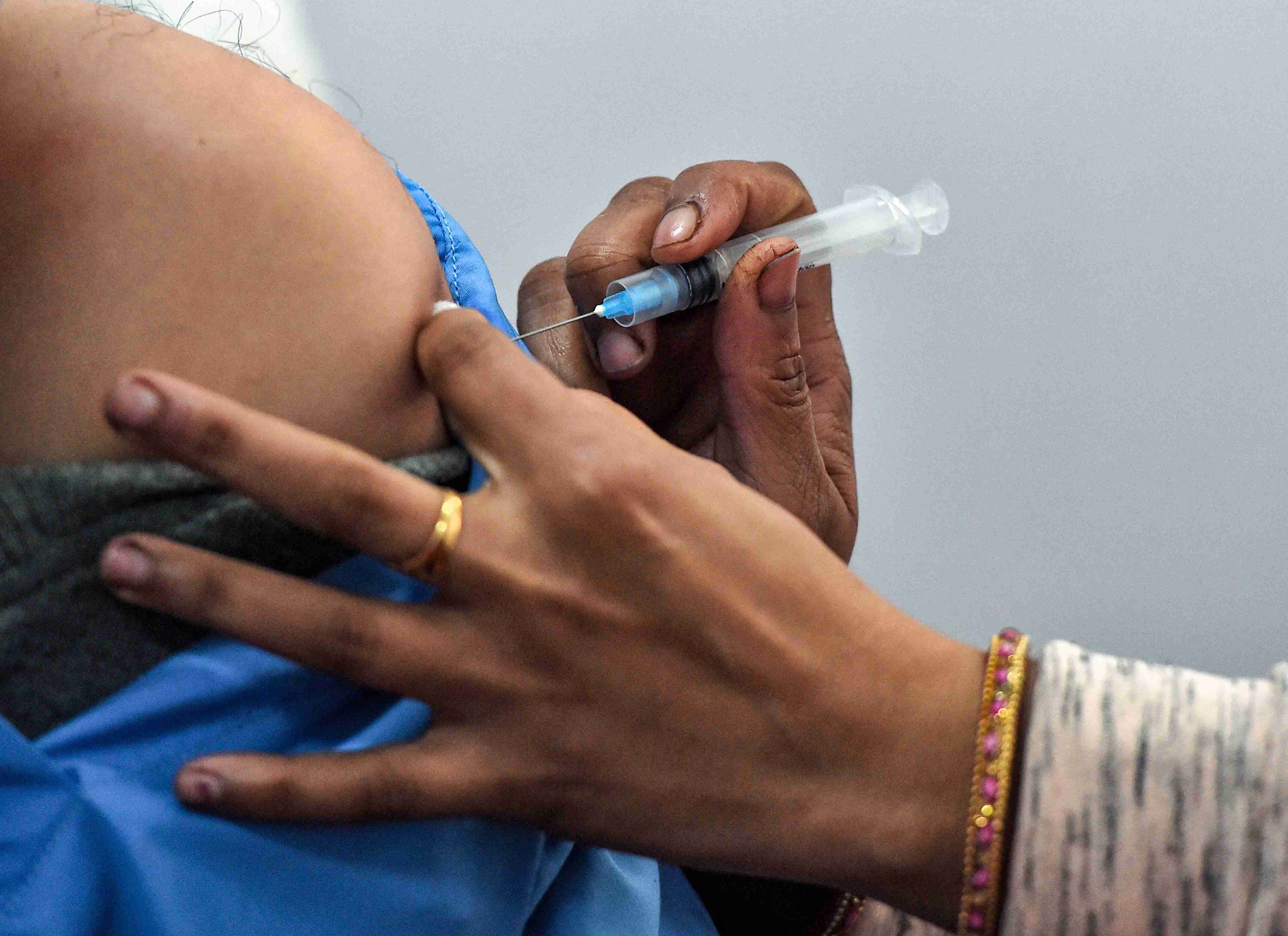 Multiple COVID-19 outbreaks hit Australian domestic leagues Multiple COVID-19 outbreaks hit Australian domestic leagues