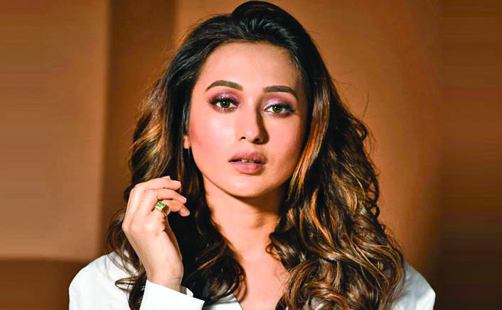 Daily cases in Bengal touch 14,022; Covid hits Tollywood hard