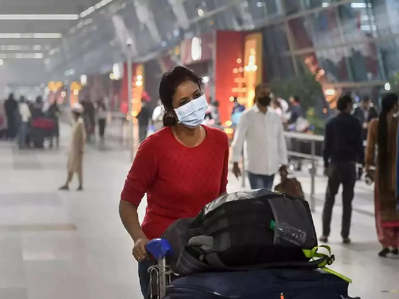 7-day home quarantine mandatory for all international arrivals in India: Govt 7-day home quarantine mandatory for all international arrivals in India: Govt
