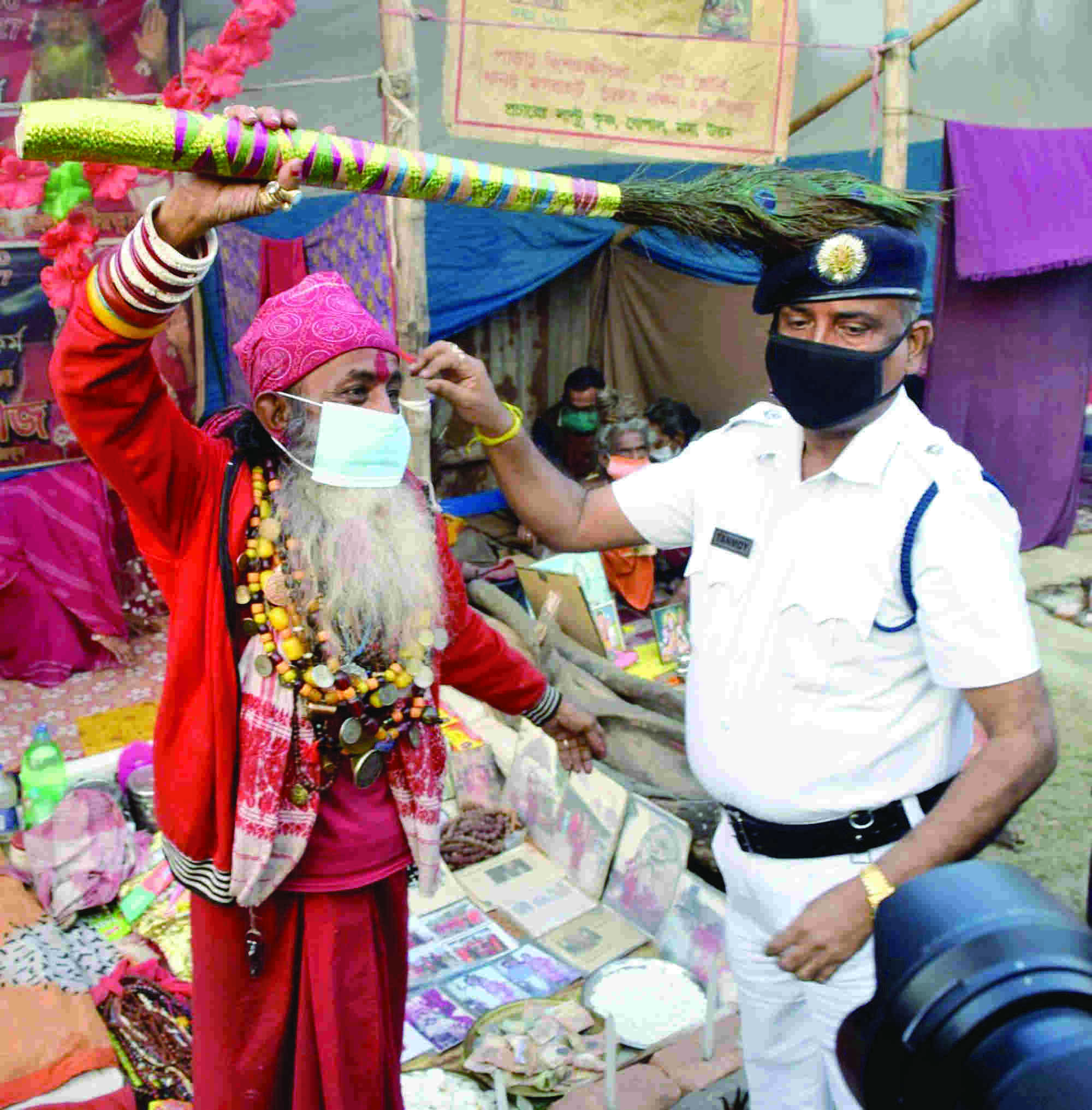KMC starts vax drive & Covid testing for Gangasagar pilgrims KMC starts vax drive & Covid testing for Gangasagar pilgrims
