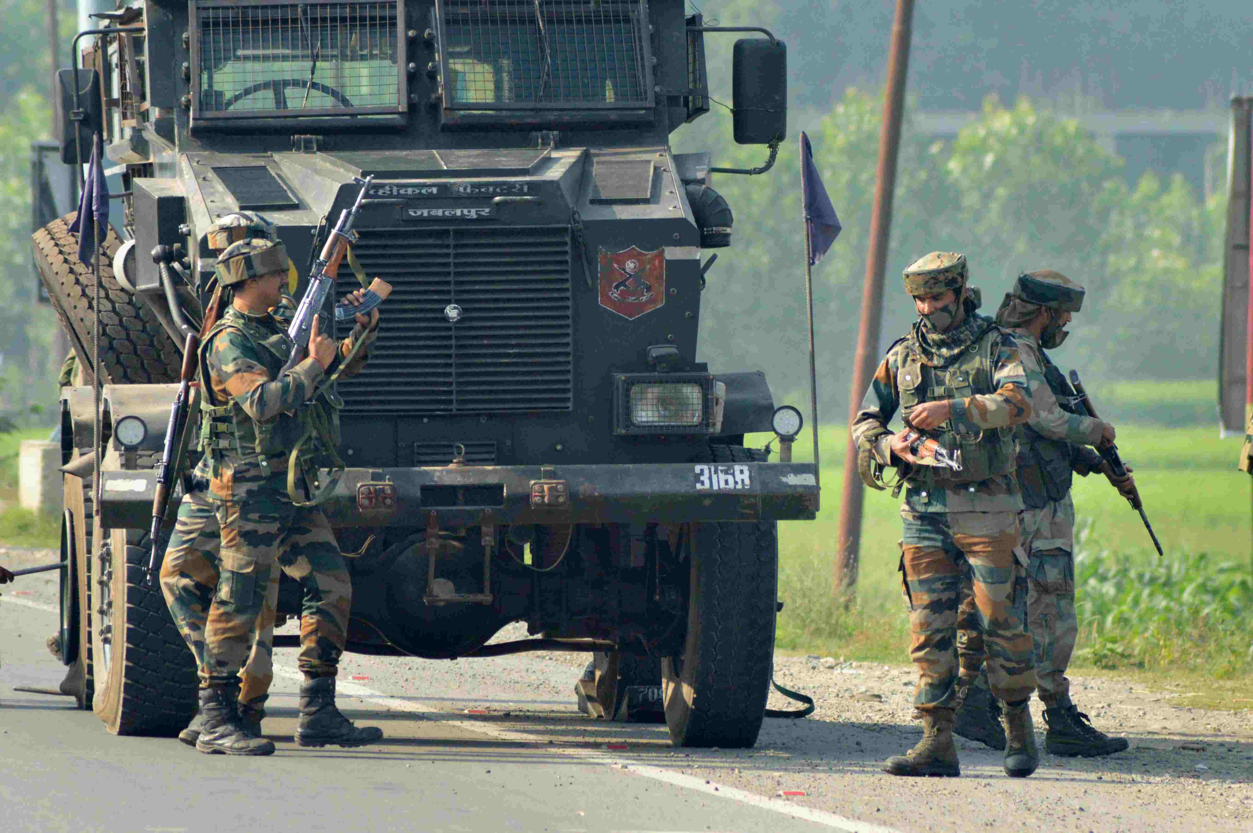 Encounter breaks out between militants, security forces in J-Ks Kulgam district