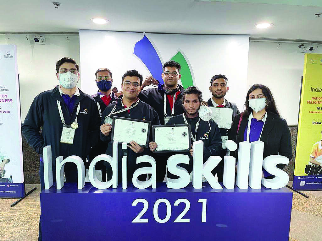 DSEU-trained Delhi team bags 2 silver medals and 1 bronze medal DSEU-trained Delhi team bags 2 silver medals and 1 bronze medal