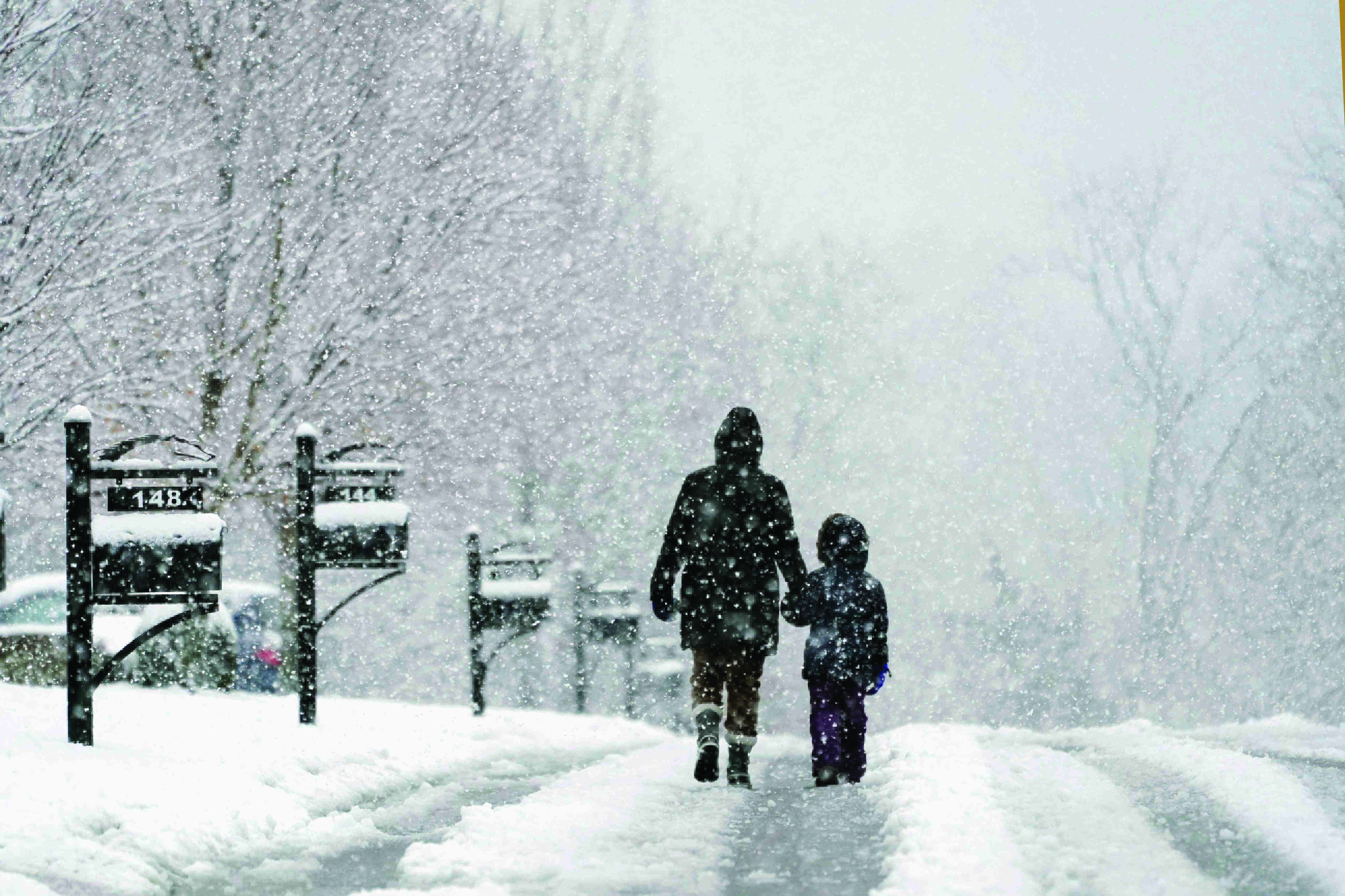 Millions hunker down as storm hits eastern US Millions hunker down as storm hits eastern US