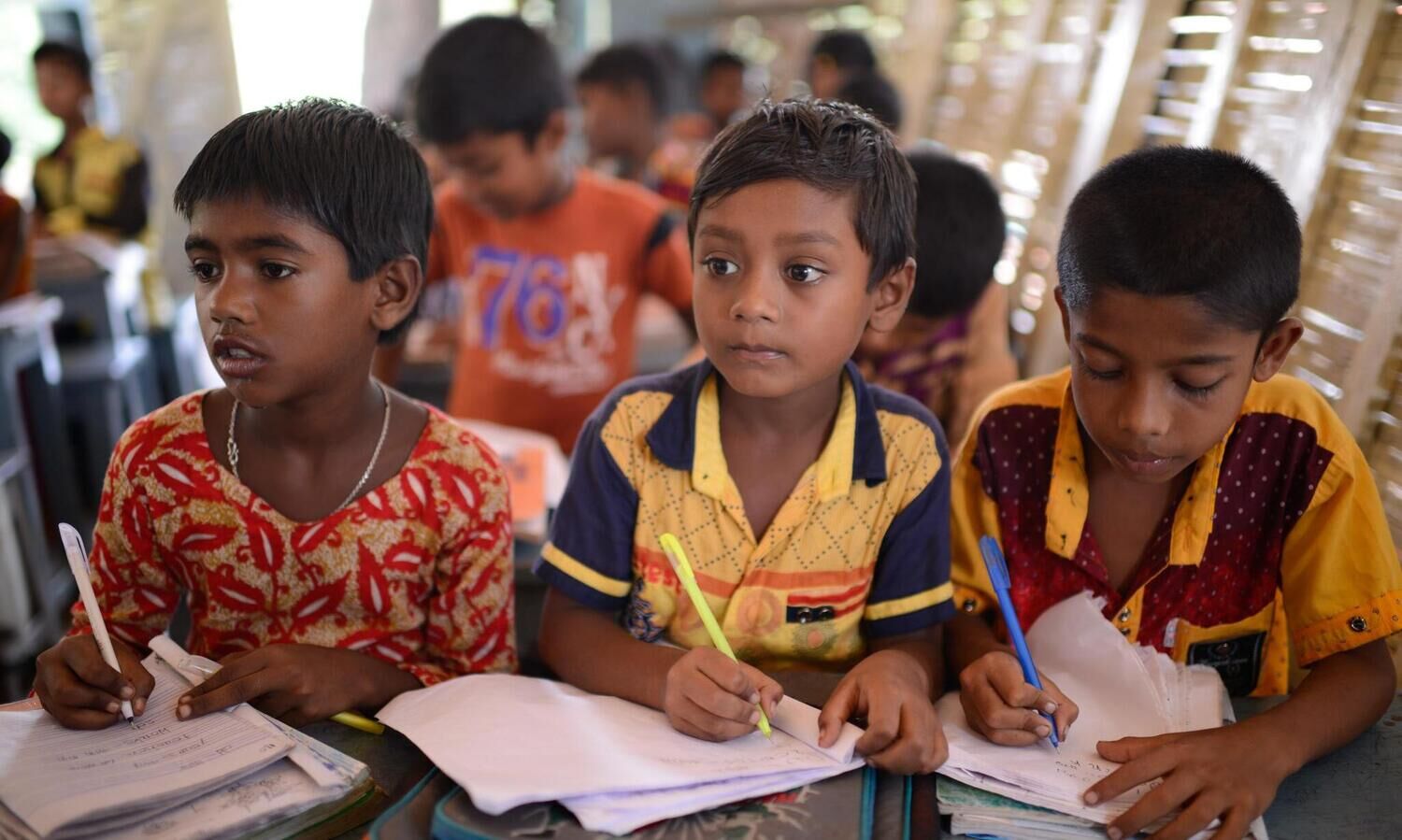 Bengal govt to roll out open-air classes for primary school students