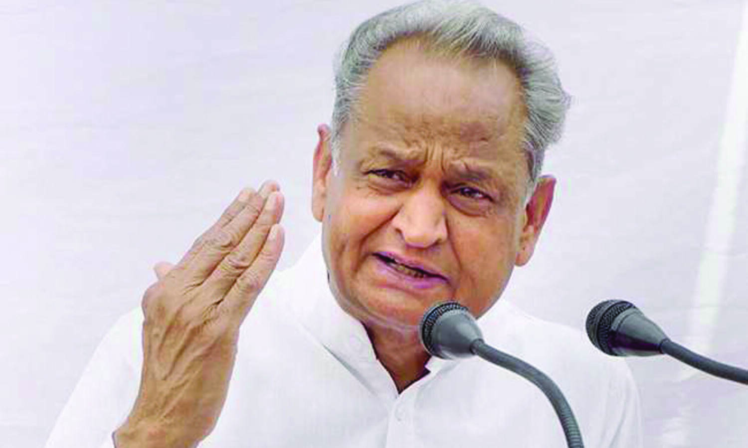 RSS-BJP distorting history and misleading country