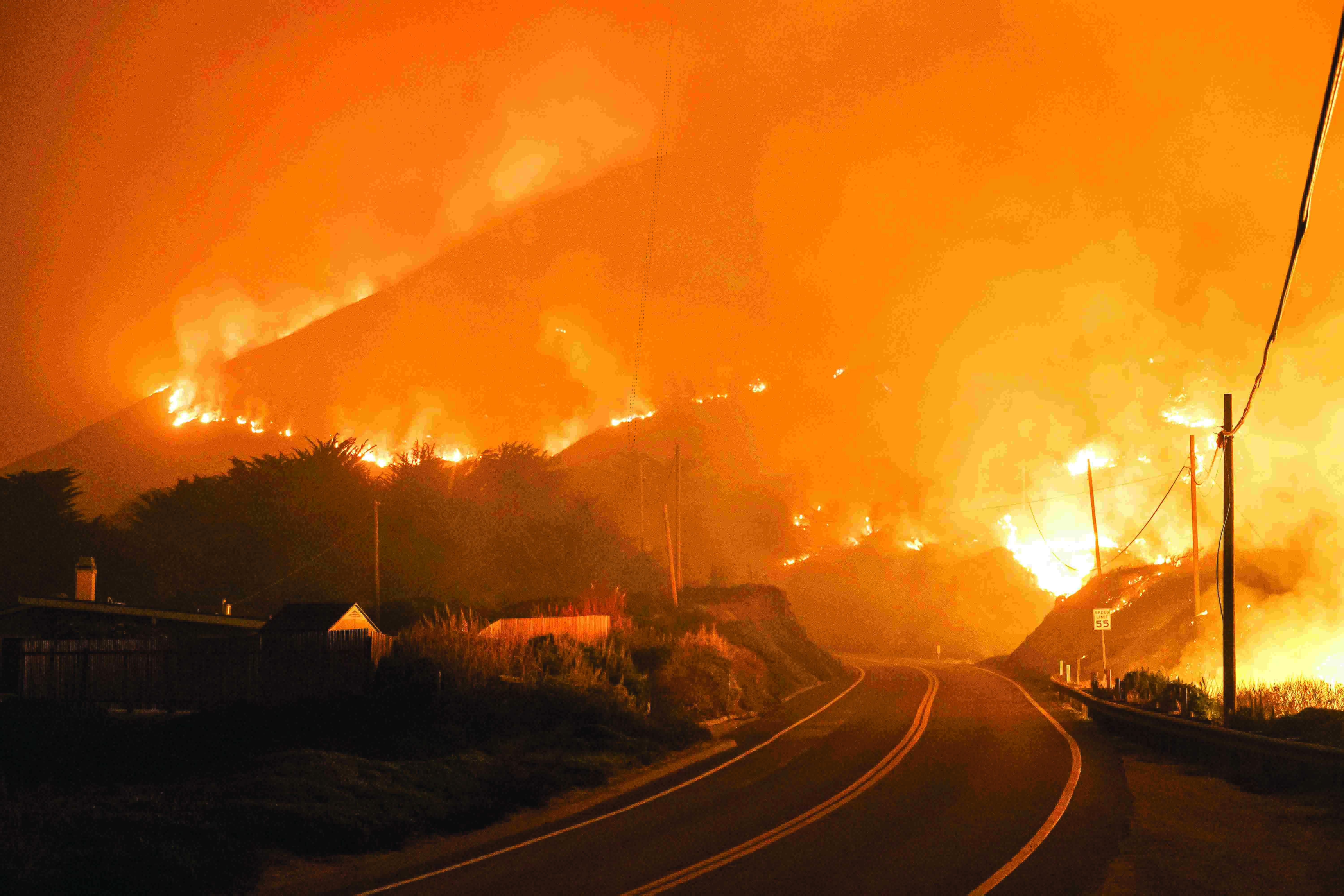 Wildfire along Californias Big Sur forces evacuations Wildfire along Californias Big Sur forces evacuations