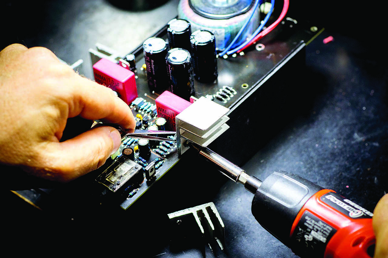 Production of electronics in India to reach $300 bn by 2026