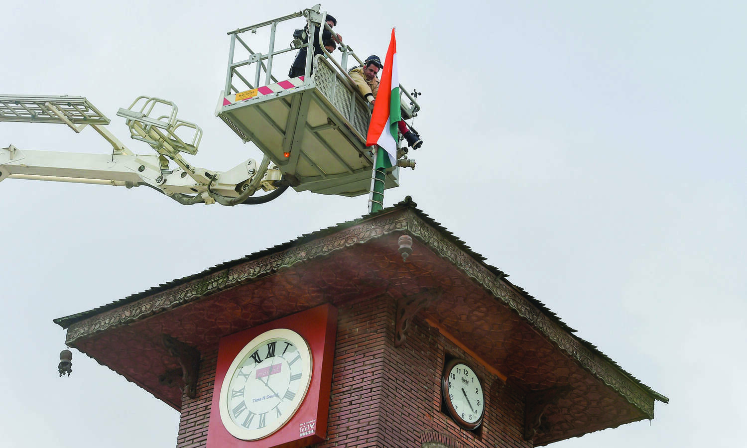 Amid Covid surge, Republic Day celebrated across India