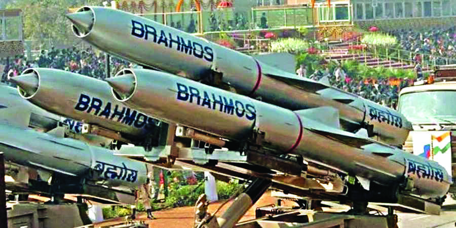 India gets 1st ever export order for BrahMos missiles; Philippines signs $374 mn contract India gets 1st ever export order for BrahMos missiles; Philippines signs $374 mn contract