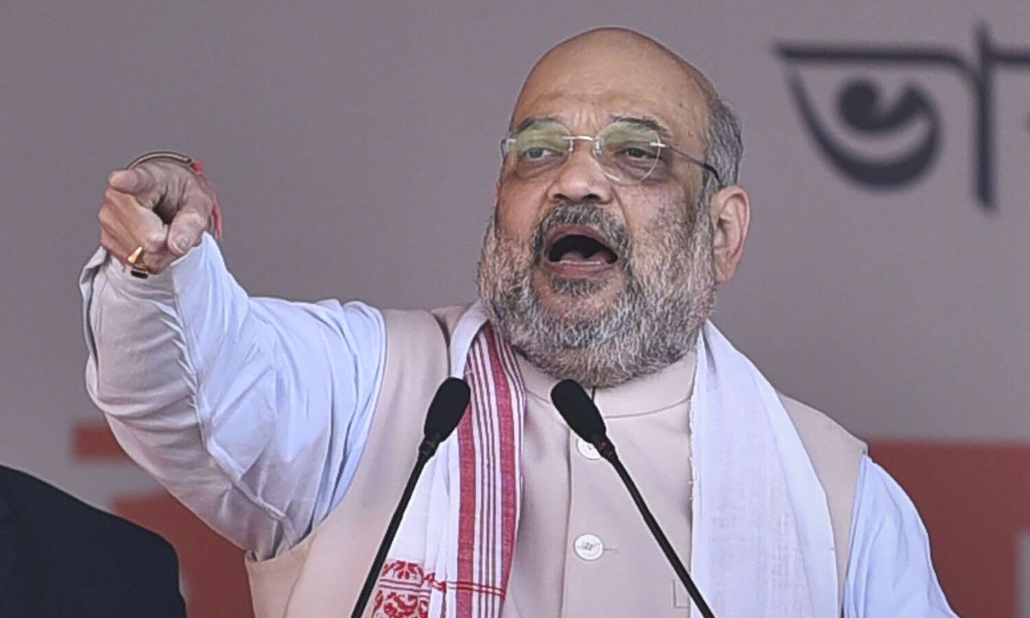 BJP govt chased away criminals & mafias who flourished during SP regime in Uttar Pradesh: Shah